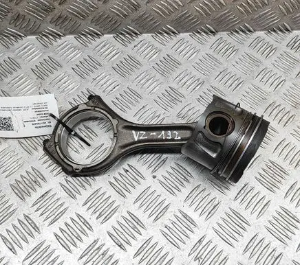 Jeep Grand Cherokee (WK) Piston 68147233AA 68147228AA