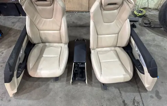 Mercedes-Benz SLK R172 Seat and door cards trim set 
