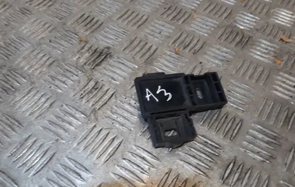 Audi A3 S3 8V Other control units/modules 8K0906651C