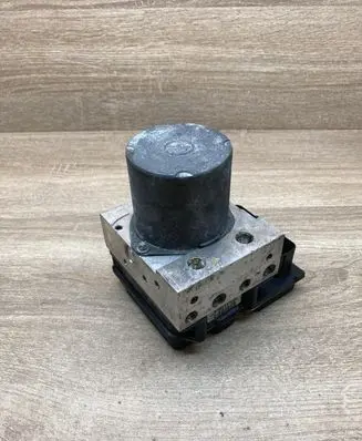 BMW 5 E60 E61 ABS Pump 6766304 6766306 0265234031