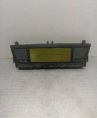Speedometer (instrument cluster)