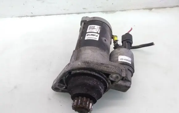 Volkswagen PASSAT B7 Starter motor