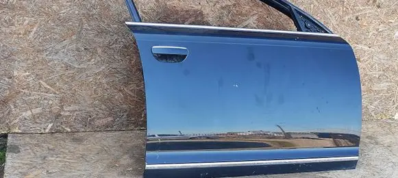 Audi A6 S6 C6 4F Front door