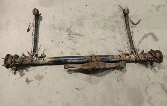 Nissan Primera Rear subframe 