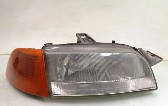 Fiat Punto (176) Headlight/headlamp