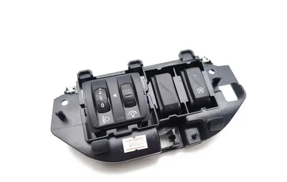 Renault Clio III Headlight level height control switch 1211668X