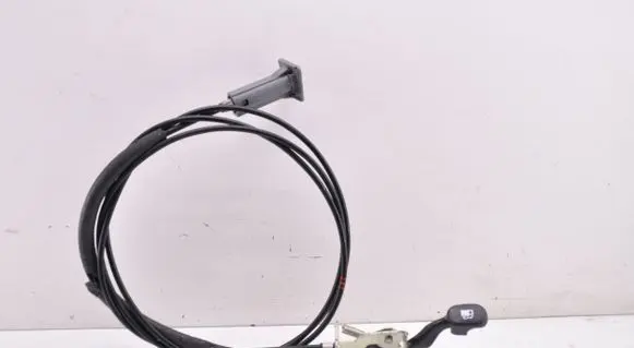 Hyundai i10 Fuel cap flap release cable 