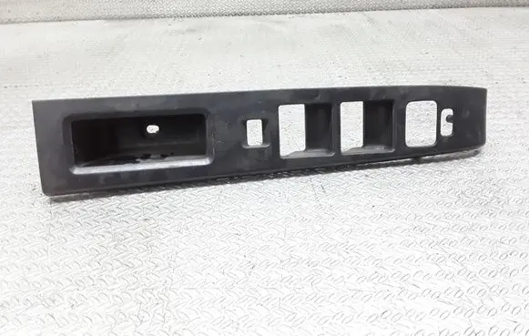 Mazda 5 Front door interior handle trim CC64684L6
