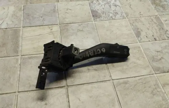 Skoda Octavia Mk2 (1Z) Wiper control stalk 1K0953519A 01203506