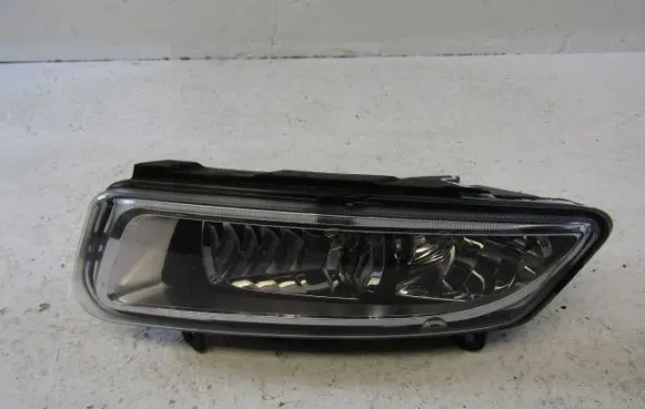 Volkswagen Polo V 6R Front fog light 174162-01