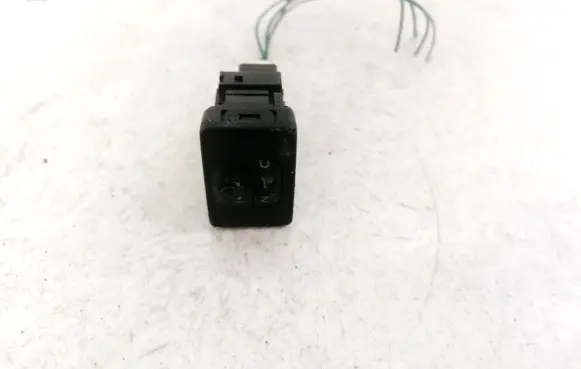 Toyota RAV 4 (XA30) Headlight level height control switch 134159