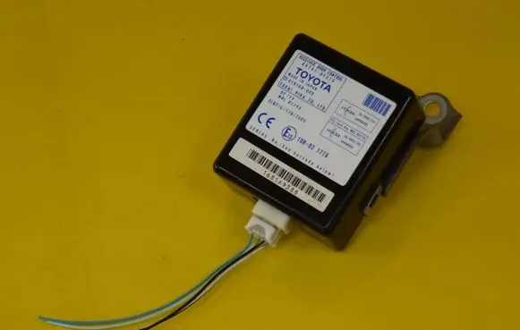 Toyota Corolla Verso AR10 Door control unit/module 89741-0F010 897410F010