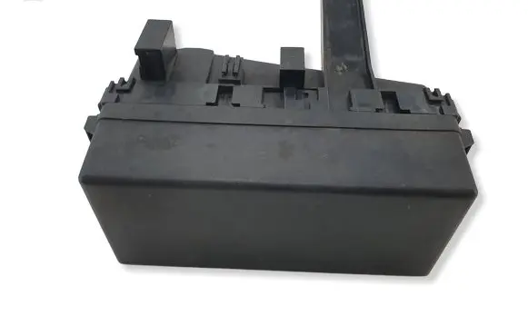 Nissan Navara D40 Fuse module 