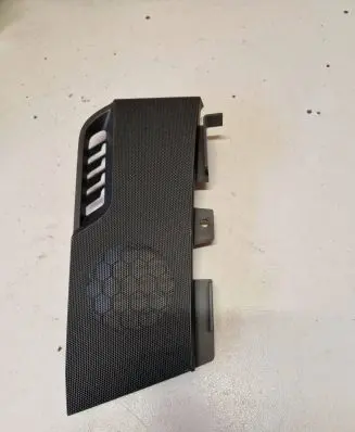 Side speaker trim/cover