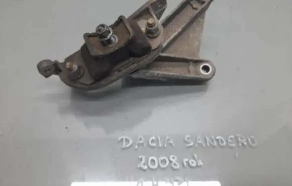 Dacia Sandero Gearbox mounting bracket