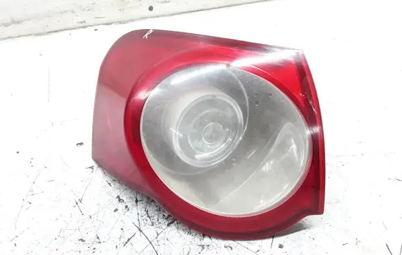 Volkswagen PASSAT B6 Rear/tail lights 27459002