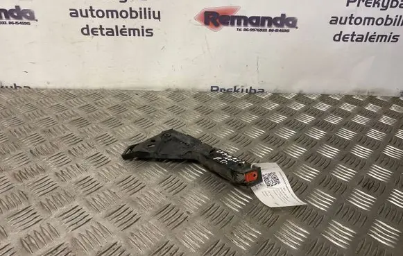 Opel Insignia A Front bumper mounting bracket