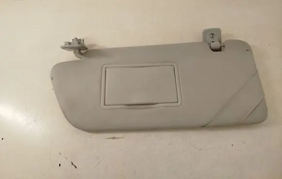 Sun visor
