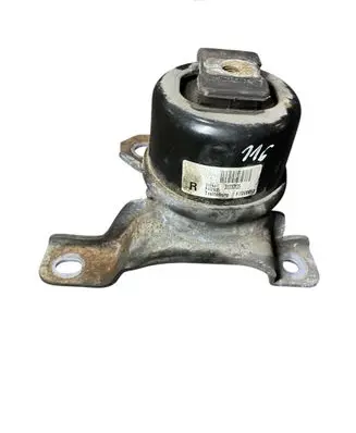 Volvo V60 Engine mount bracket 31330135 F7008000