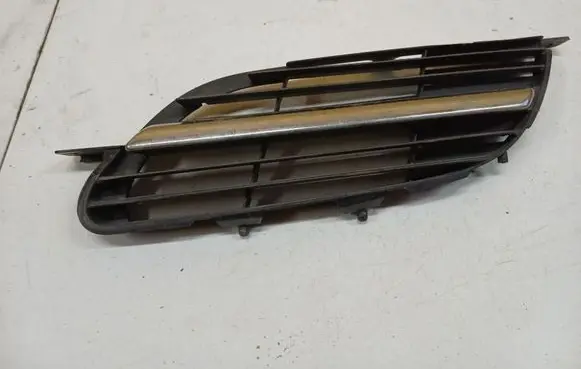 Front bumper lower grill