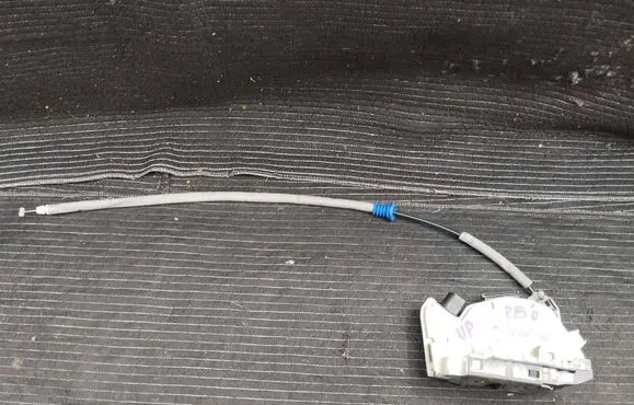 Volkswagen Up Front door lock 1S1837016H
