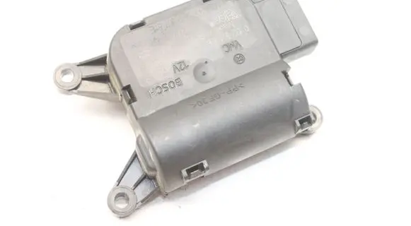 Porsche Boxster 987 Air flap motor/actuator 0132801326