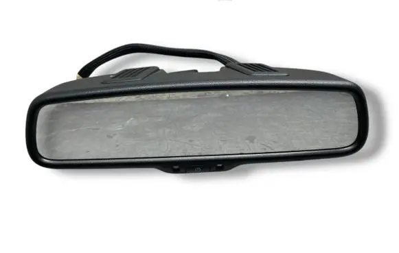 Rear view mirror (interior)