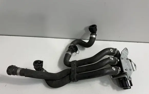 BMW X5 F15 Engine coolant pipe/hose 8573156