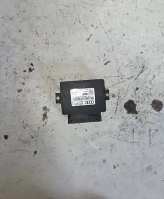 Audi Q5 SQ5 Hand brake control module 8K0907801N