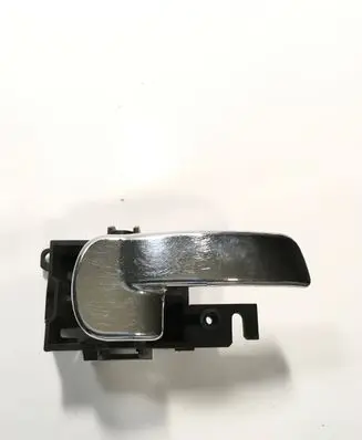 Nissan Navara D40 Front door interior handle 8318D