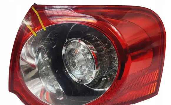 Volkswagen PASSAT B6 Tailgate rear/tail lights 3C9945096N