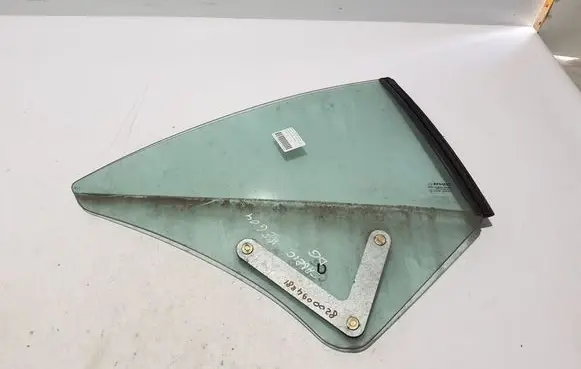 Renault Megane II Rear side window 8200094881