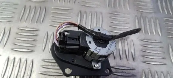 Renault Master II Air flap motor/actuator 847264A