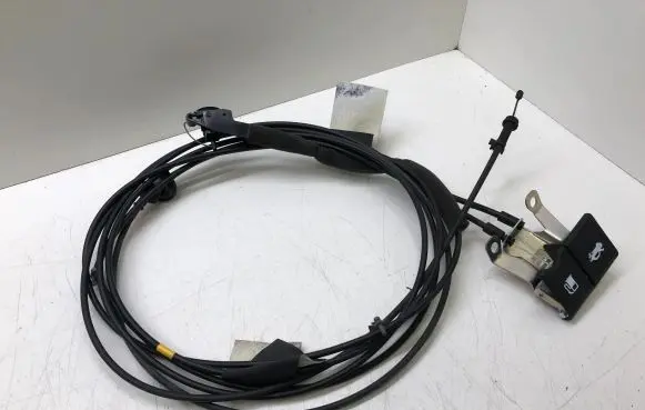 Nissan Juke I F15 Engine bonnet/hood lock release cable 656211KK0A