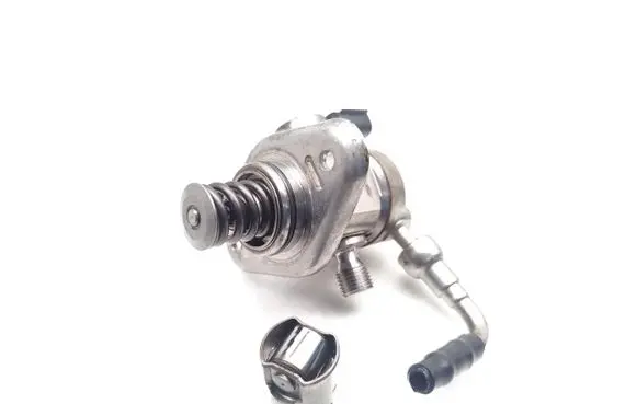 Ford Focus Fuel injection high pressure pump H6BG9D376AB