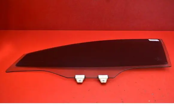 Mazda CX-3 Front door window glass four-door