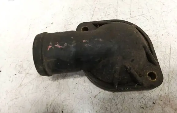 Audi A6 S6 C4 4A Engine coolant pipe/hose 034121121E