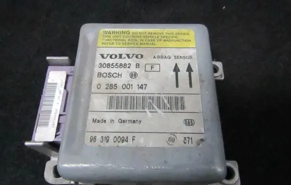 Volvo S40, V40 Airbag control unit/module 0285001147 30855882b