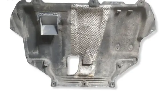 Ford Focus Engine splash shield/under tray 