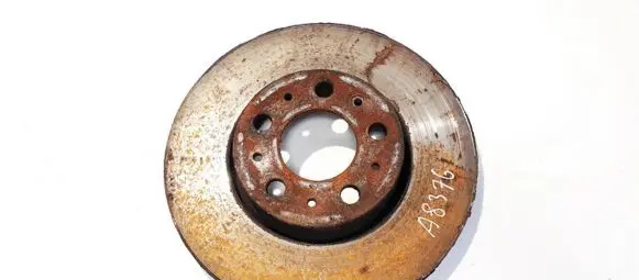 Volvo V70 Front brake disc ventiliuojamas