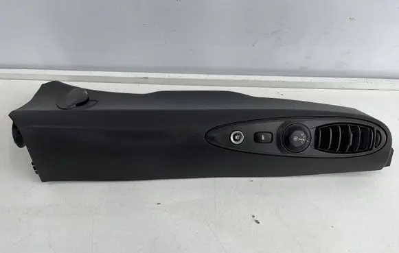 Peugeot 807 Air vent grill in roof 