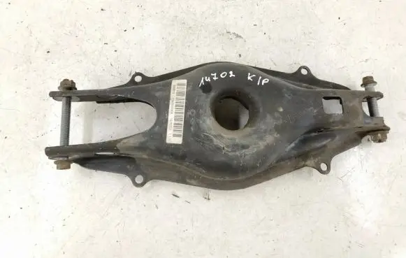 Mercedes-Benz C W204 Rear control arm 2043502006 2043503506