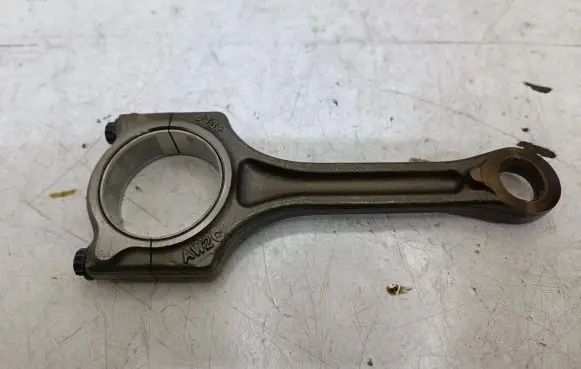 Citroen C4 II Connecting rod/conrod 