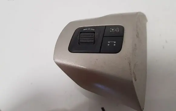 Opel Corsa D Multifunctional control switch/knob 13222330
