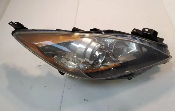 Mazda 3 II Headlight/headlamp BDG751030