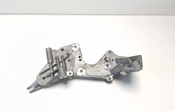 Audi Q7 4L Fuel pump bracket 059130147N