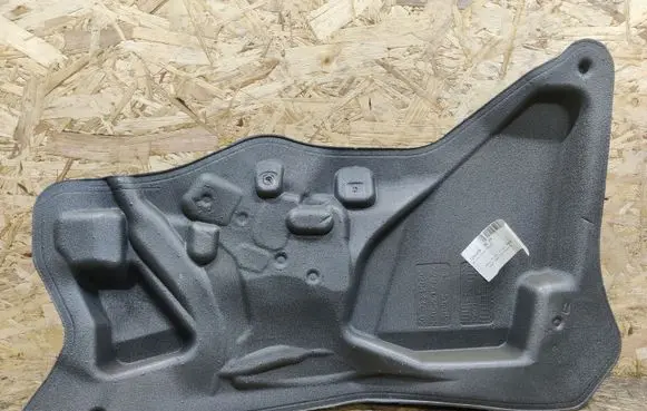 BMW 2 F46 Other front door trim element 7297256
