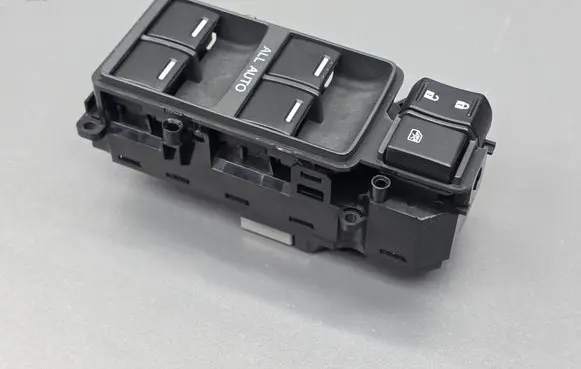 Honda Accord Electric window control switch 35750TL0G21M1 C8HDTL0HG211