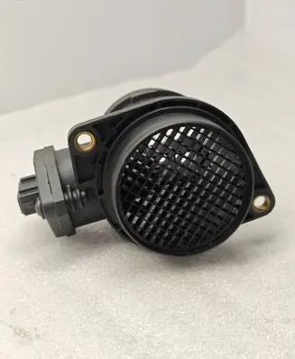 Audi A3 S3 8P Mass air flow meter 8L0133835B 270698
