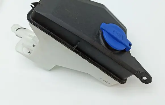 Windshield washer fluid reservoir/tank